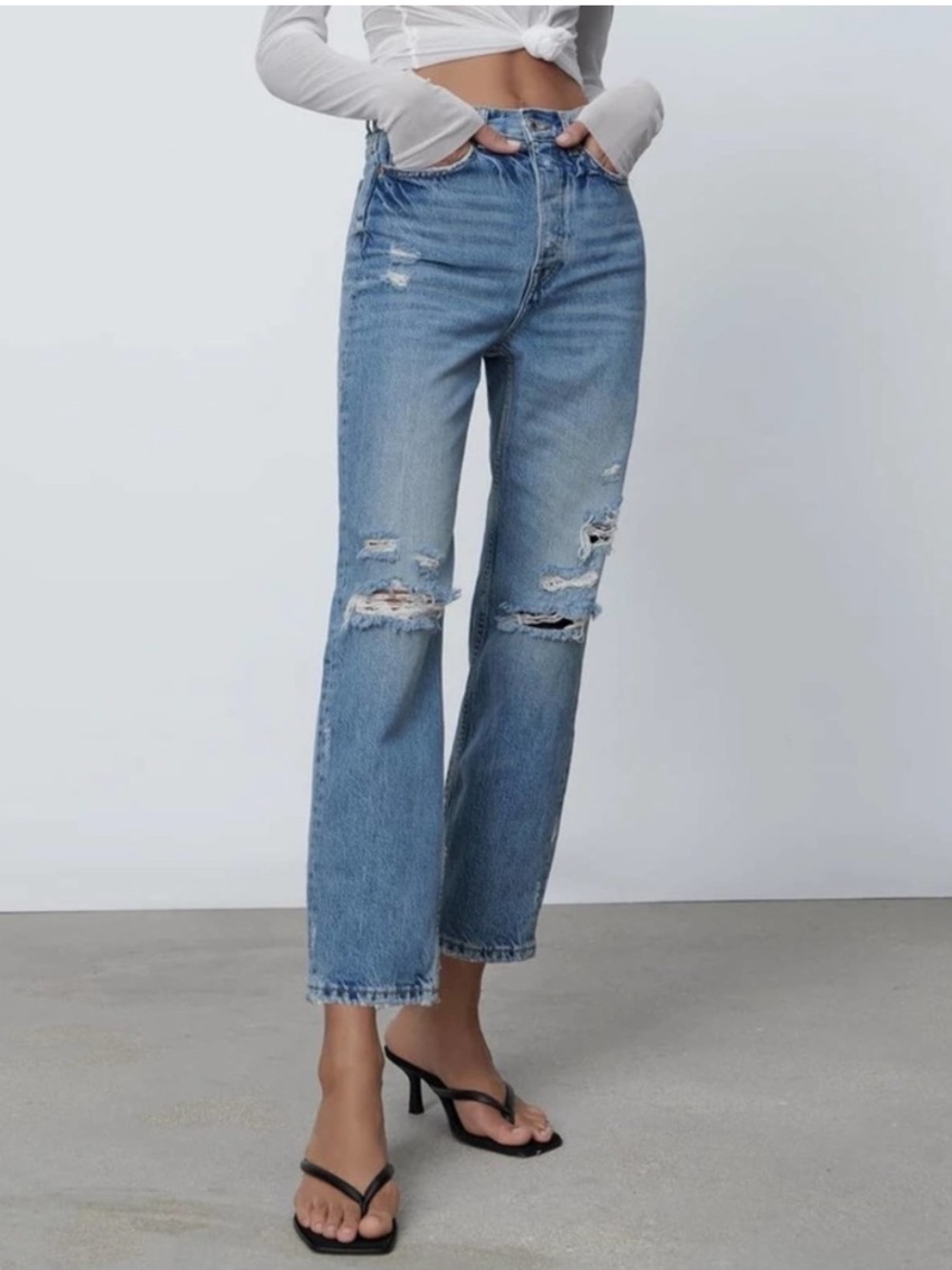 Zara NWT The Bliss High-Rise Light Blue Distressed Women’s Jeans